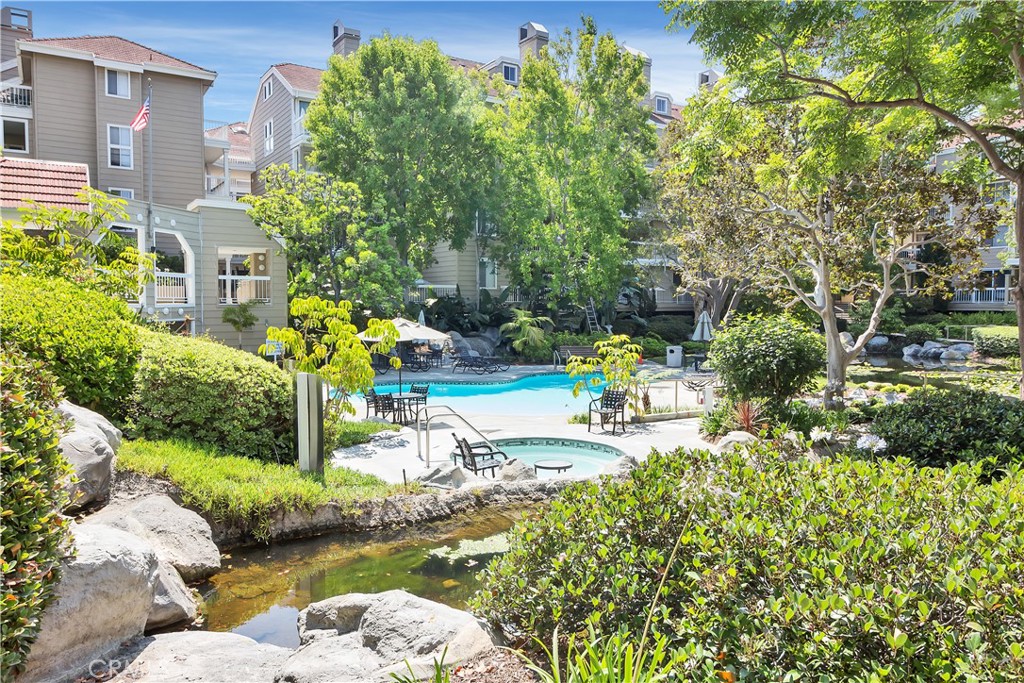 20341 Bluffside Cir C301