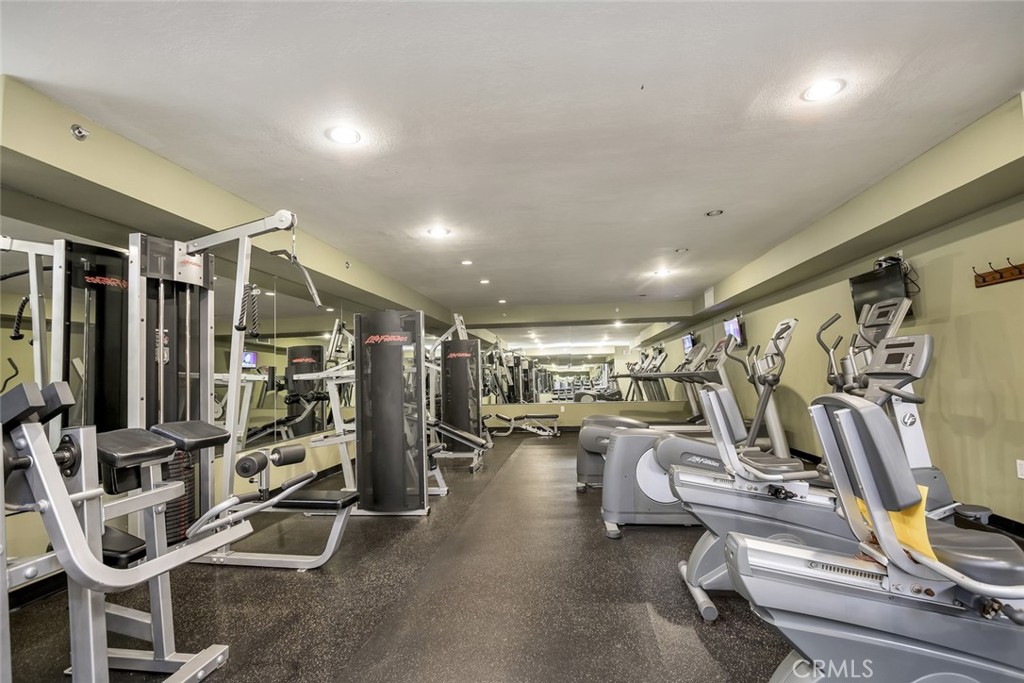 20341 Bluffside Cir C301