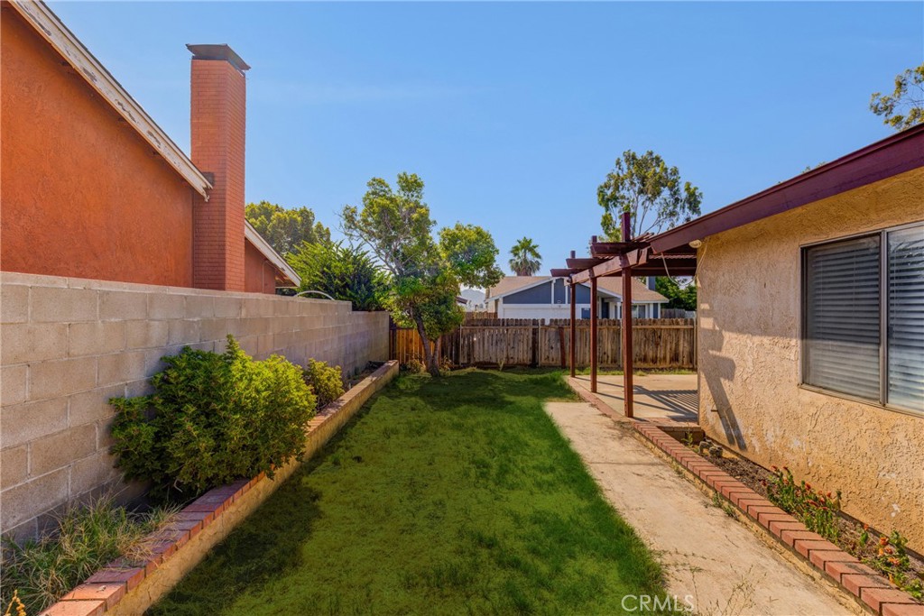 5943 Sky Meadow Street