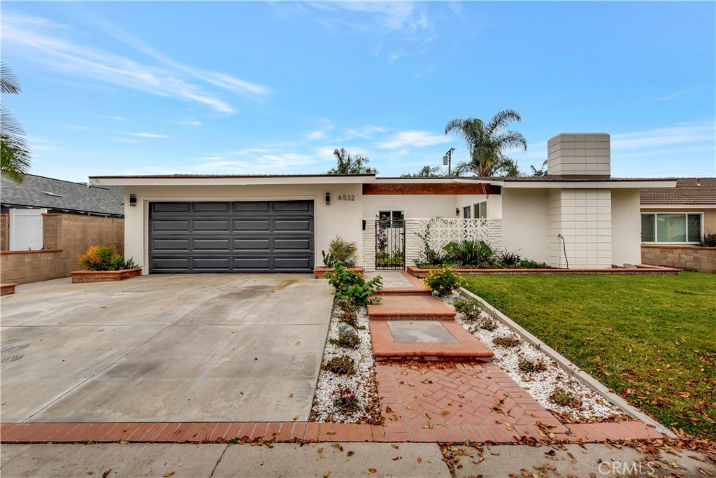6532 Rome Circle