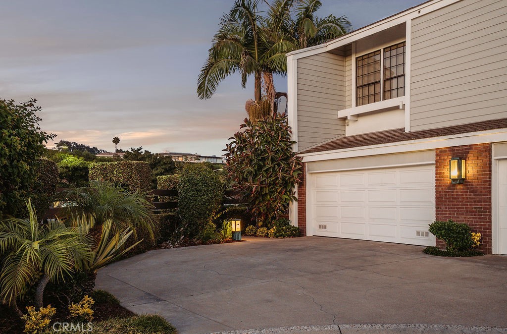 994 Bayside Cove