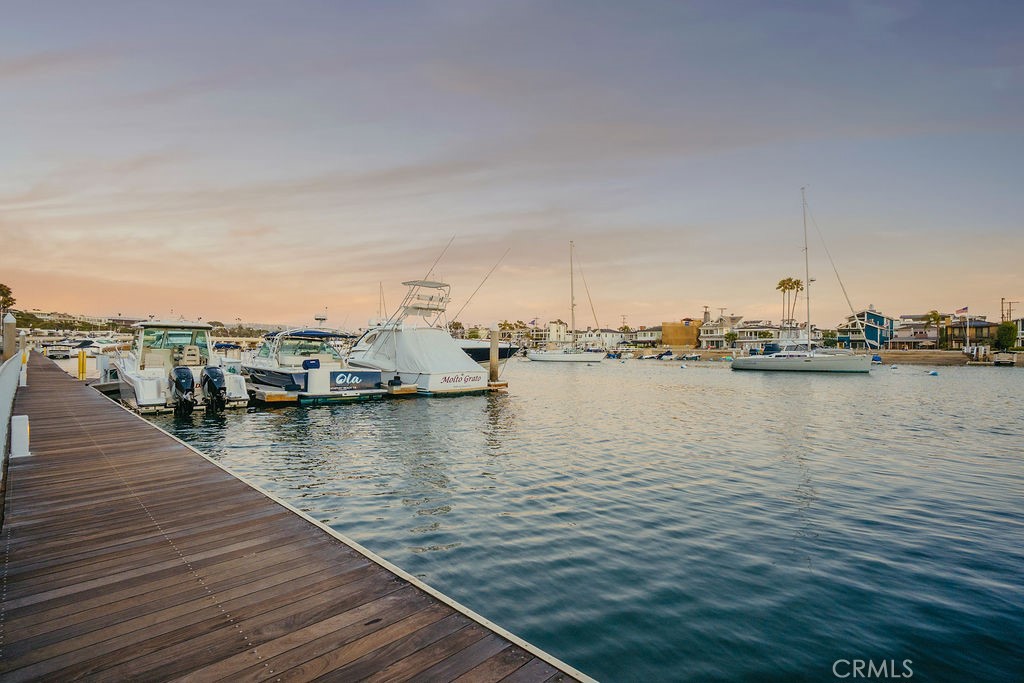 994 Bayside Cove