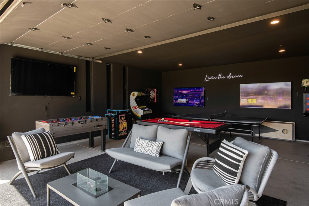 57066 Hillcrest Road