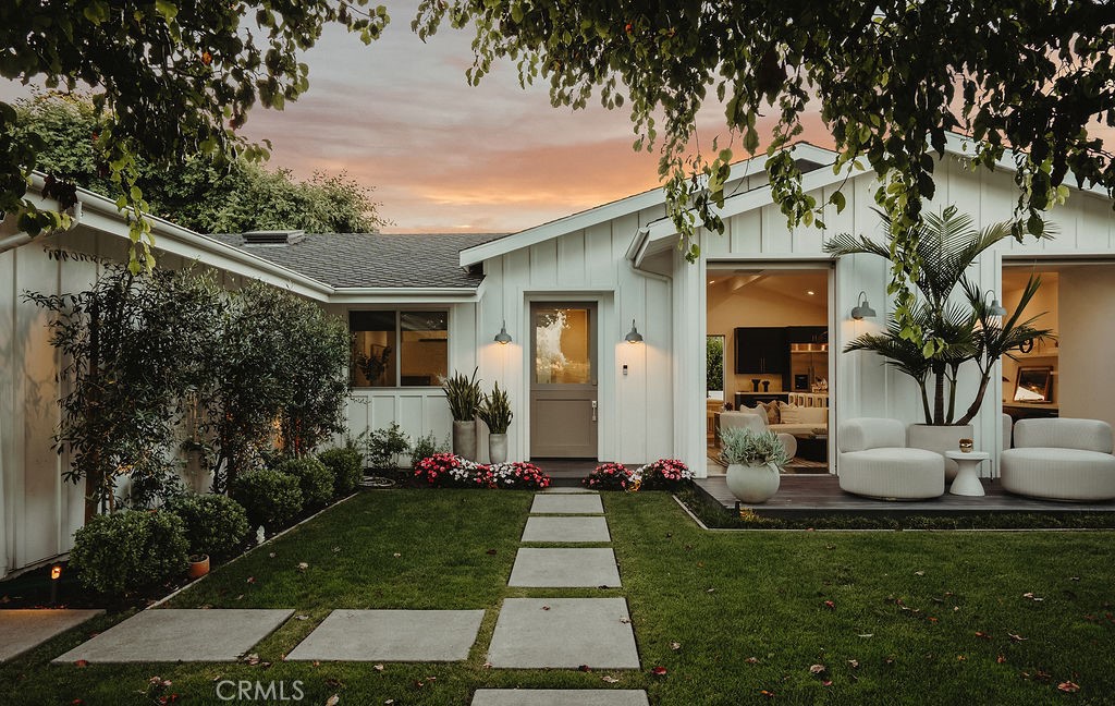 223 Robinhood Place