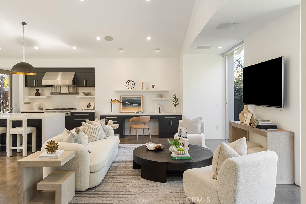 223 Robinhood Place