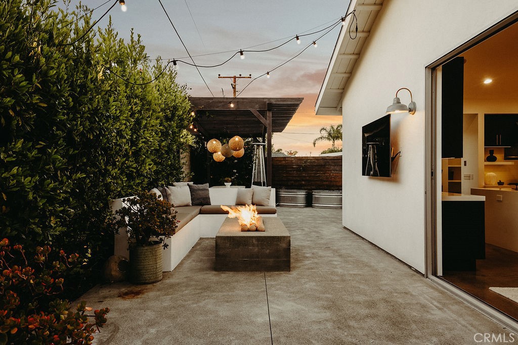 223 Robinhood Place