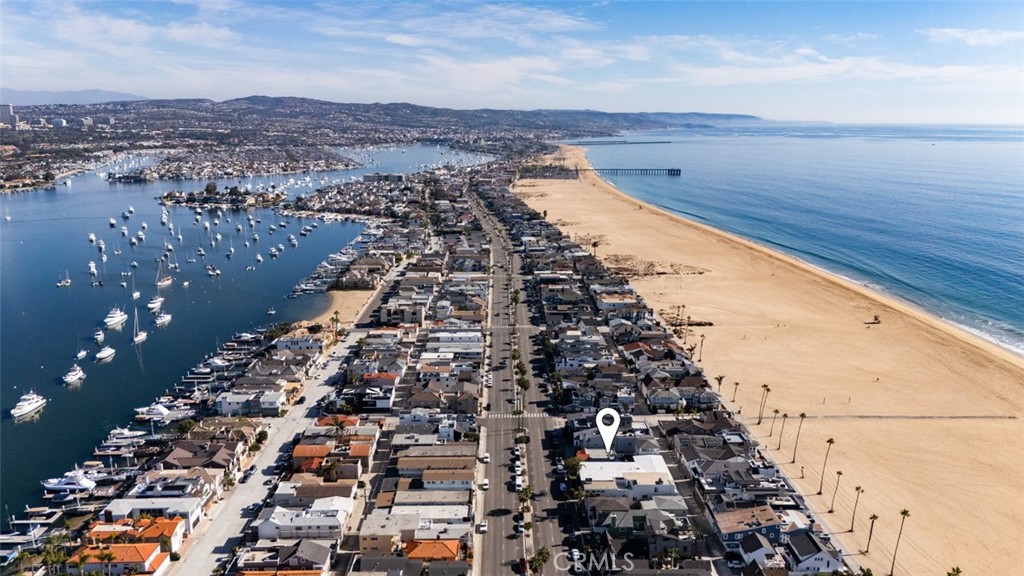 1113 W Balboa Boulevard
