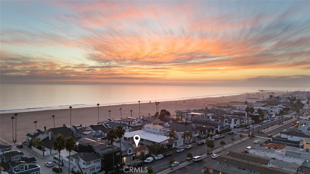 1113 W Balboa Boulevard