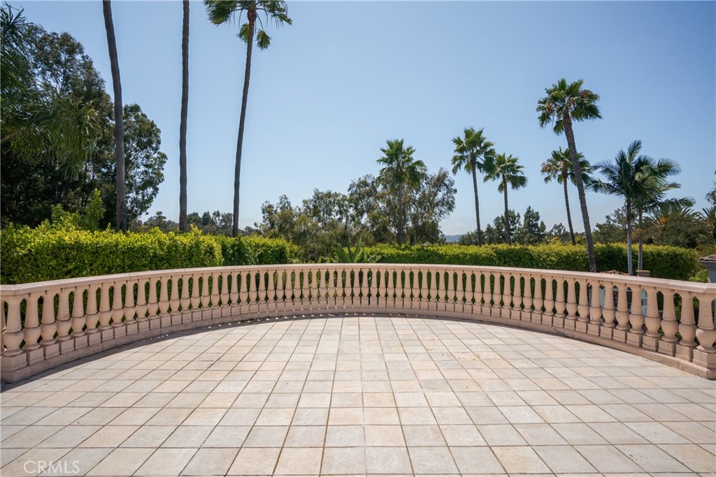 16727 Serra Drive