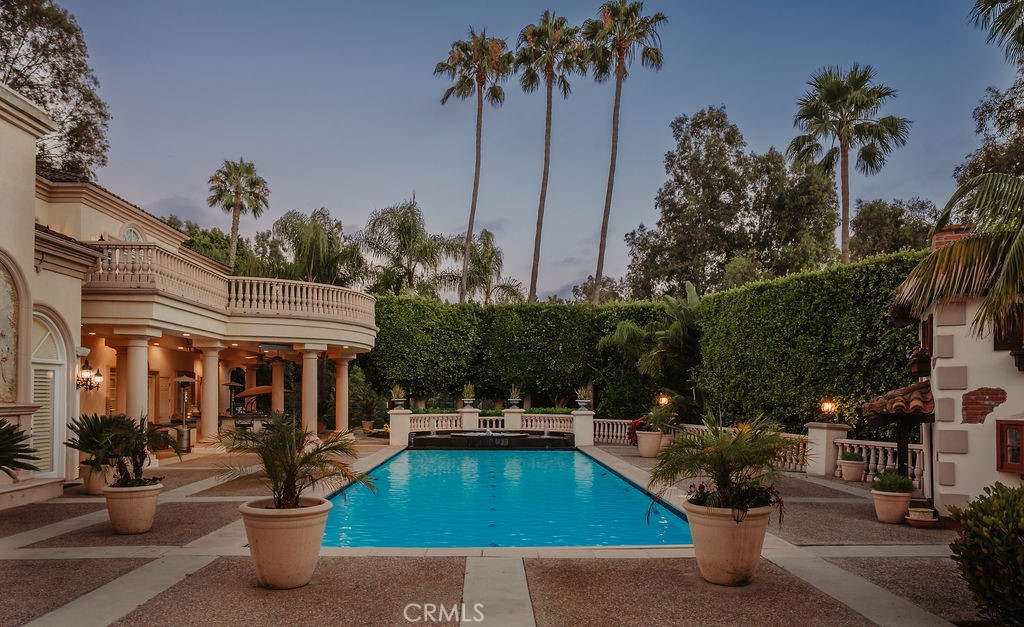 16727 Serra Drive