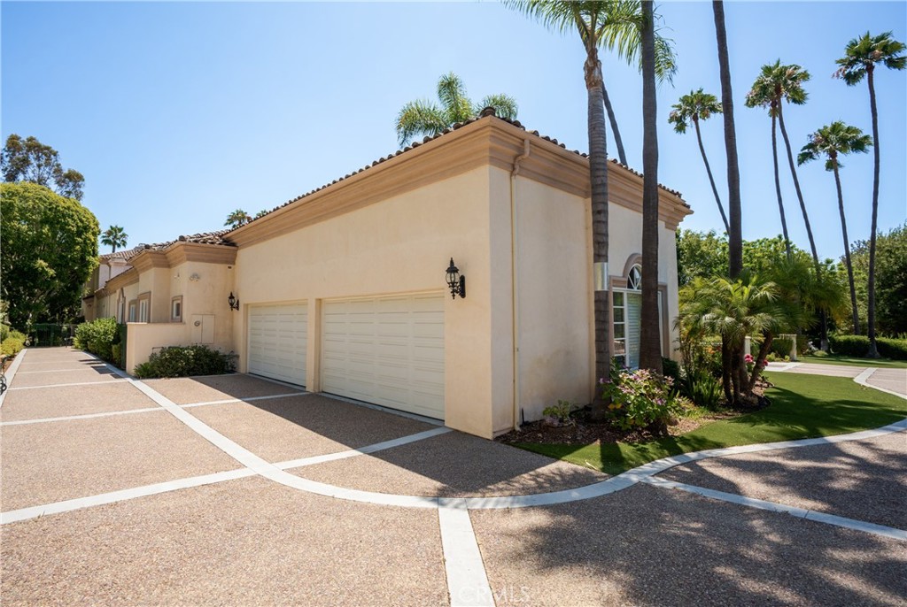 16727 Serra Drive