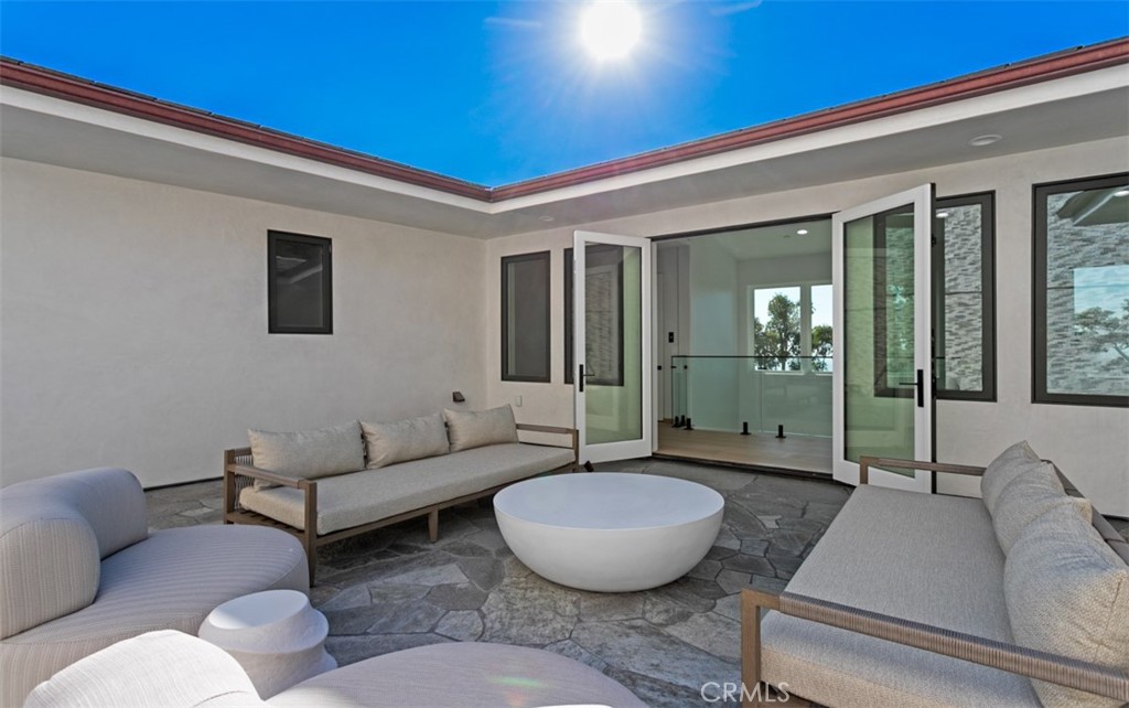 31 N Vista De Catalina