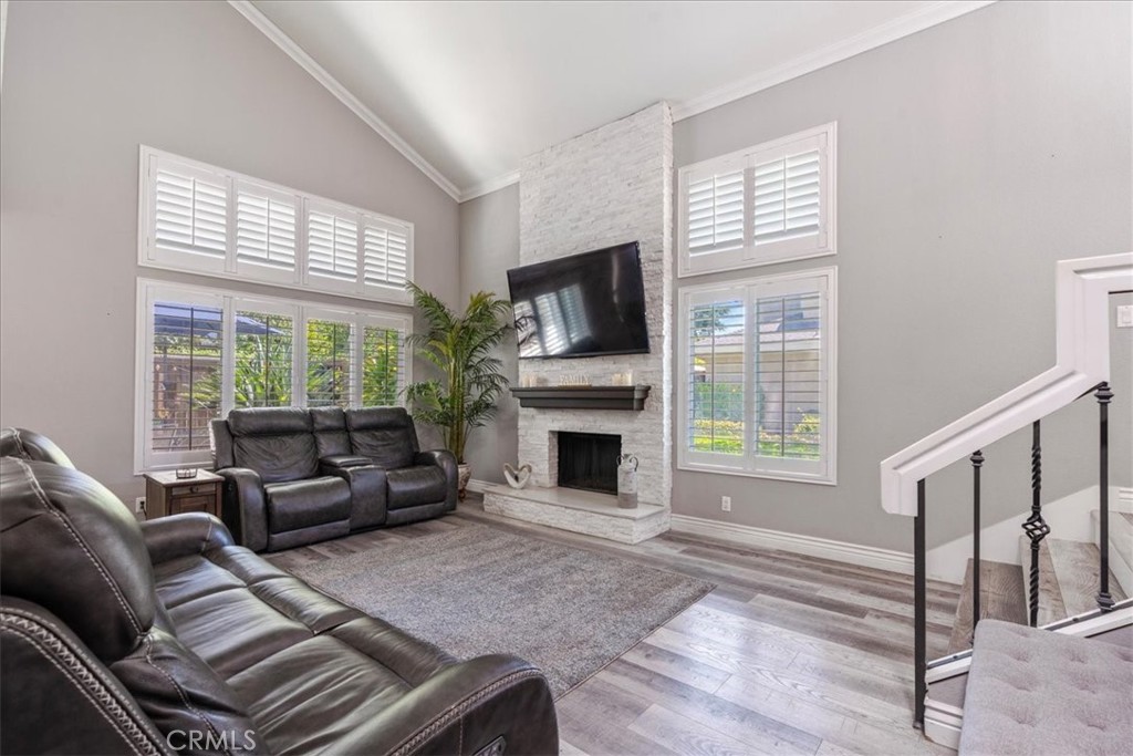 22192 Newbridge Drive 8