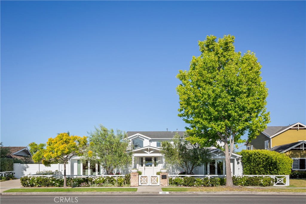 1700 Highland Drive