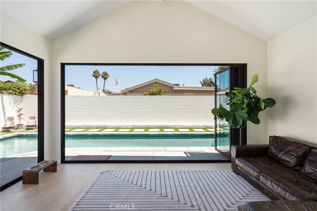 3460 San Rafael Circle