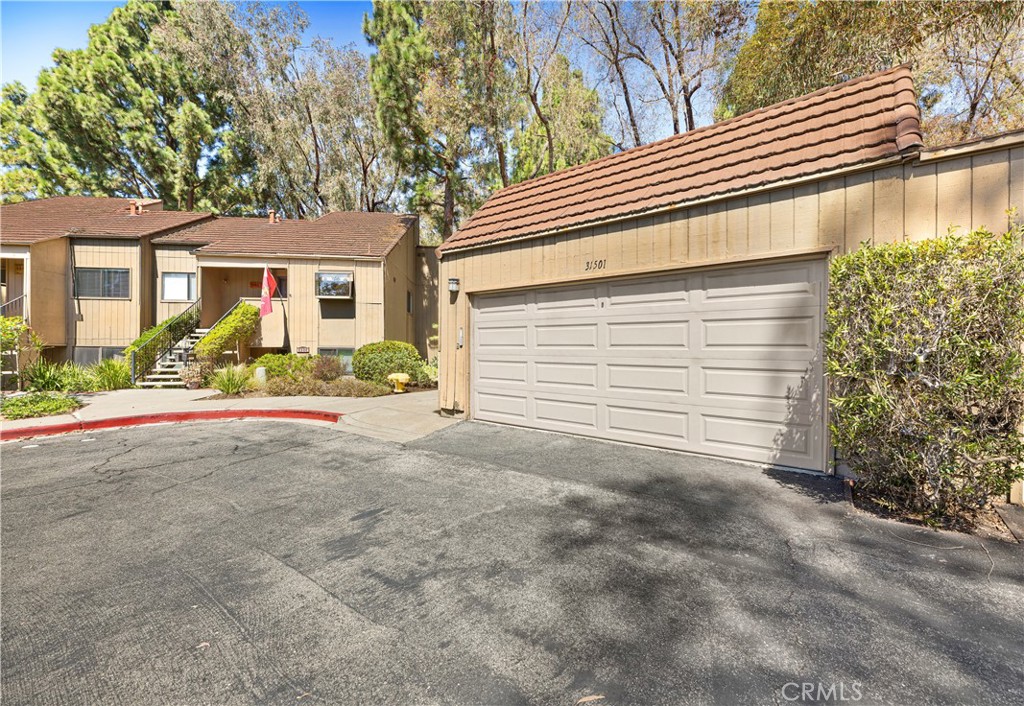 31501 E Nine Drive 19-F