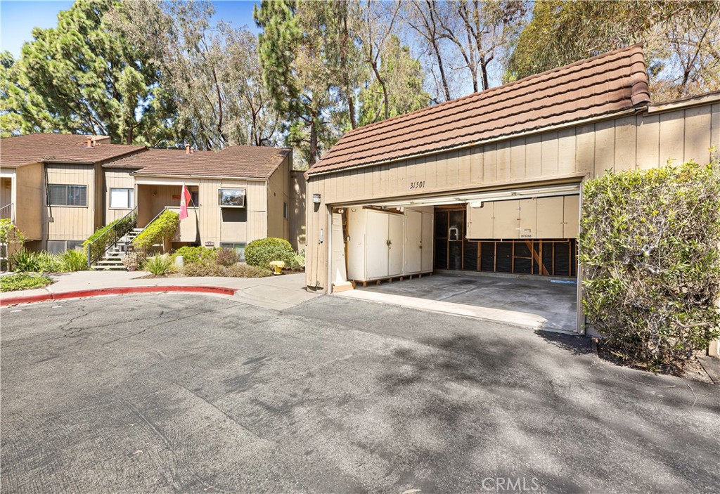 31501 E Nine Drive 19-F