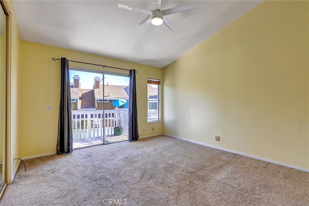 10 Candlewood Lane
