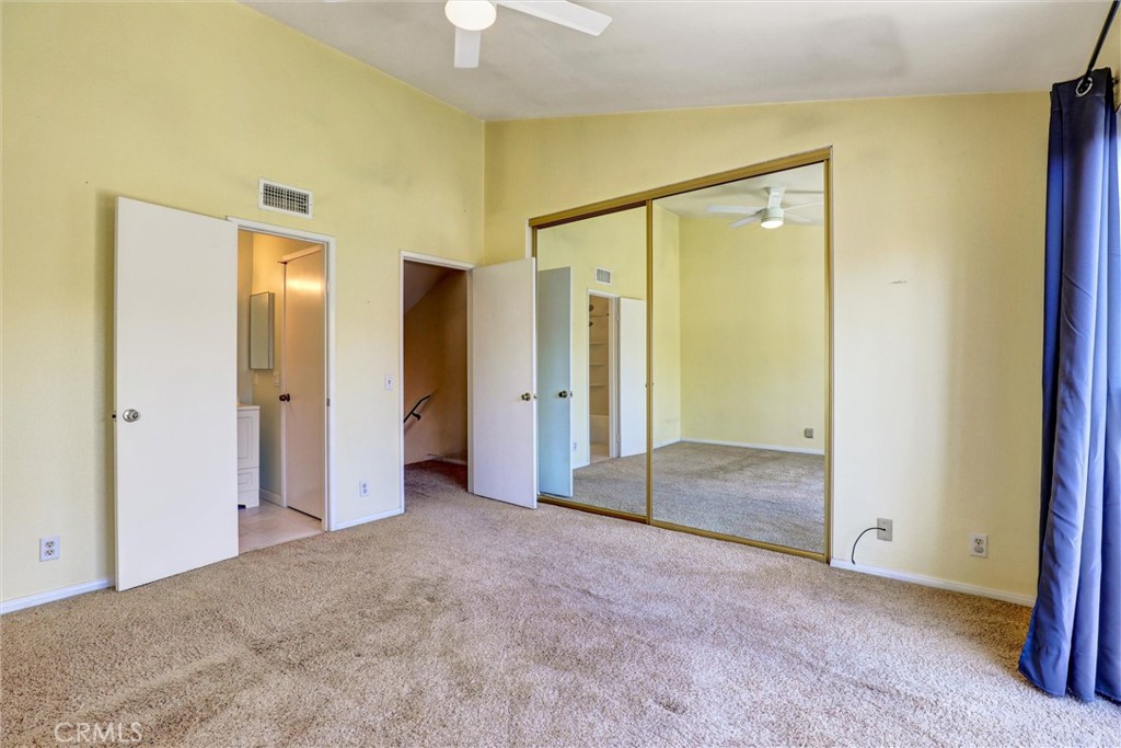10 Candlewood Lane