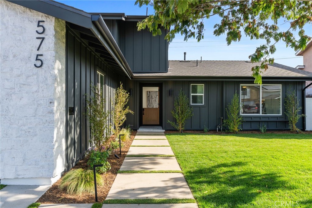 575 Traverse Drive
