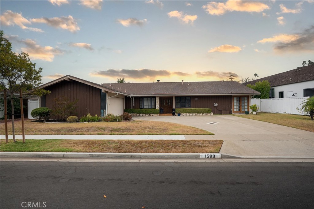 1509 Anita Lane