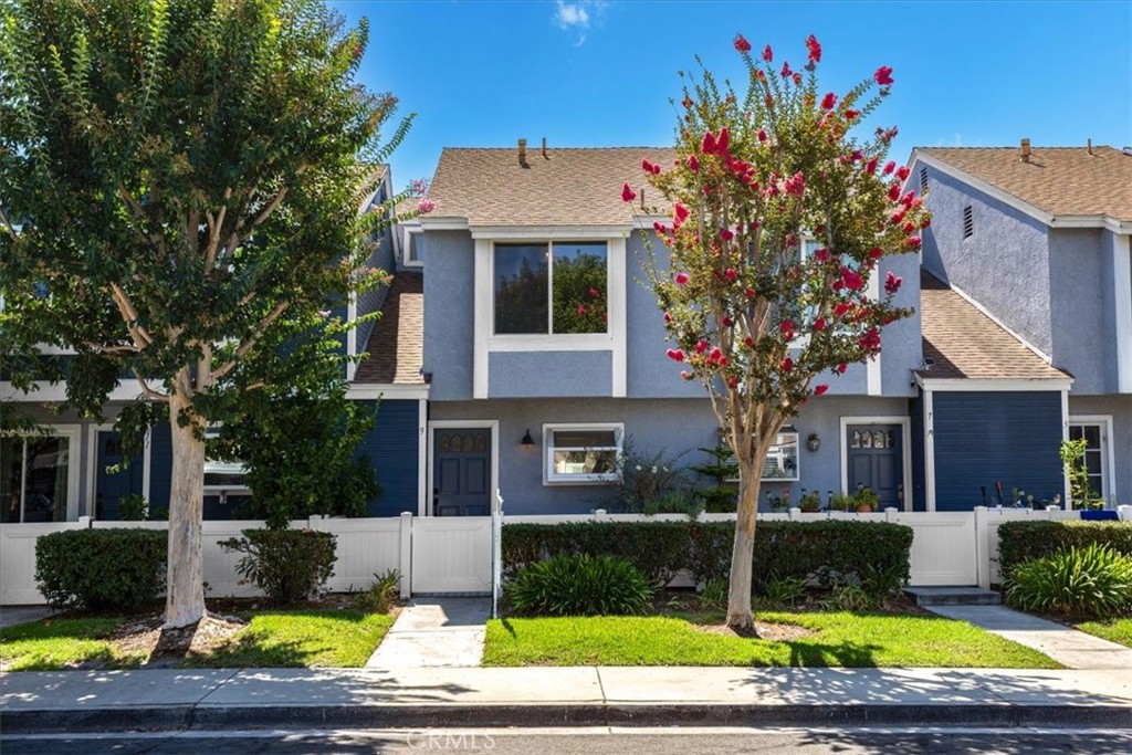 9 Briarwood Lane