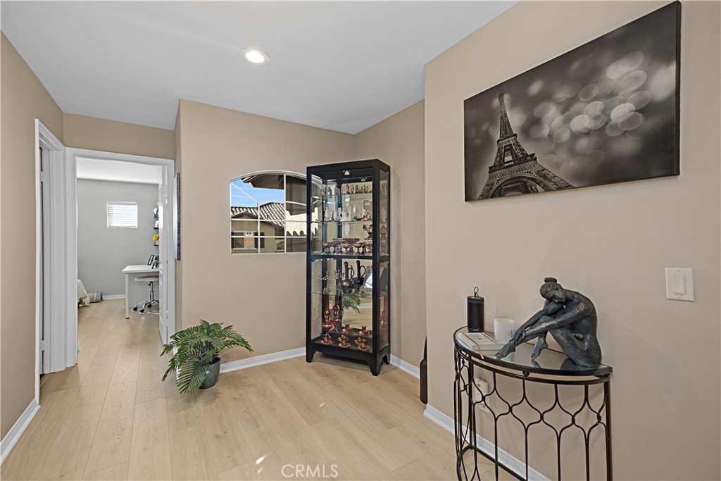 75 Mira Mesa