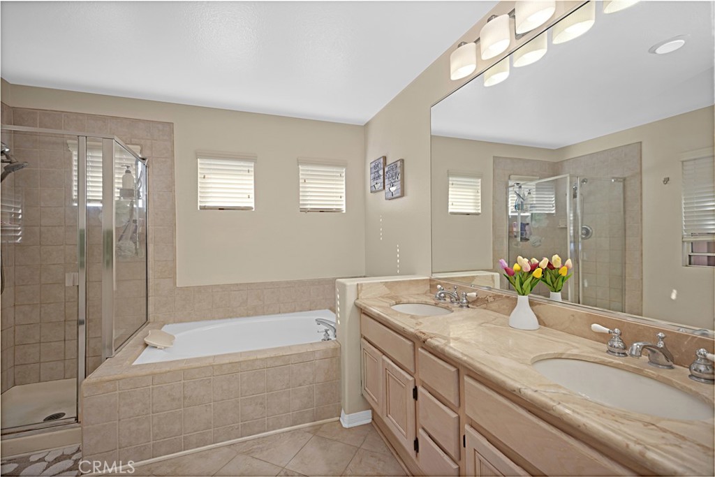 75 Mira Mesa
