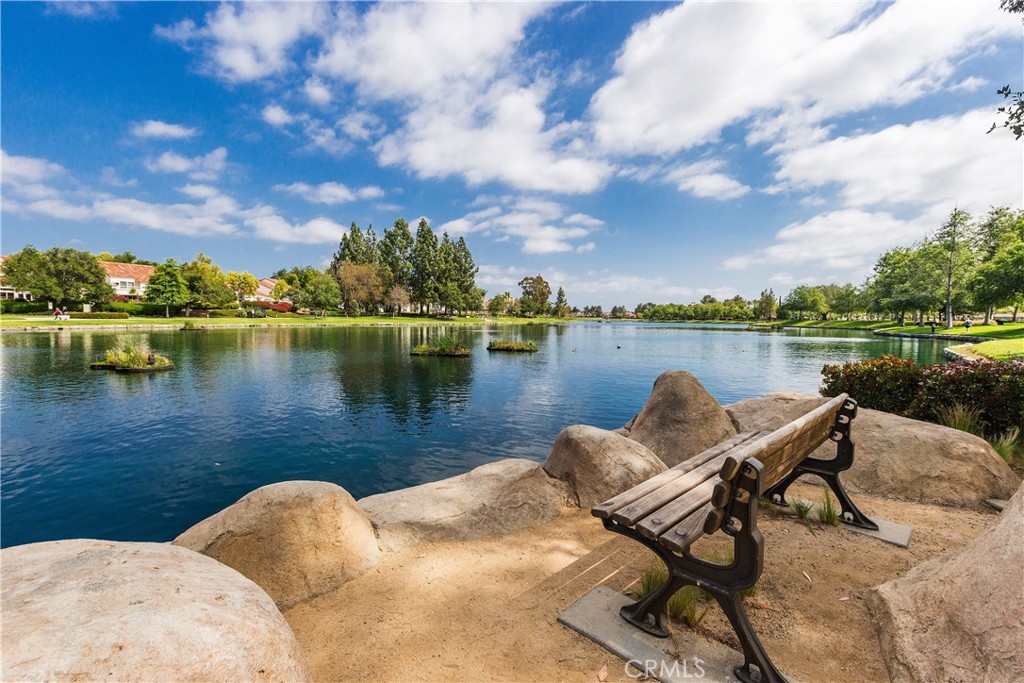 75 Mira Mesa