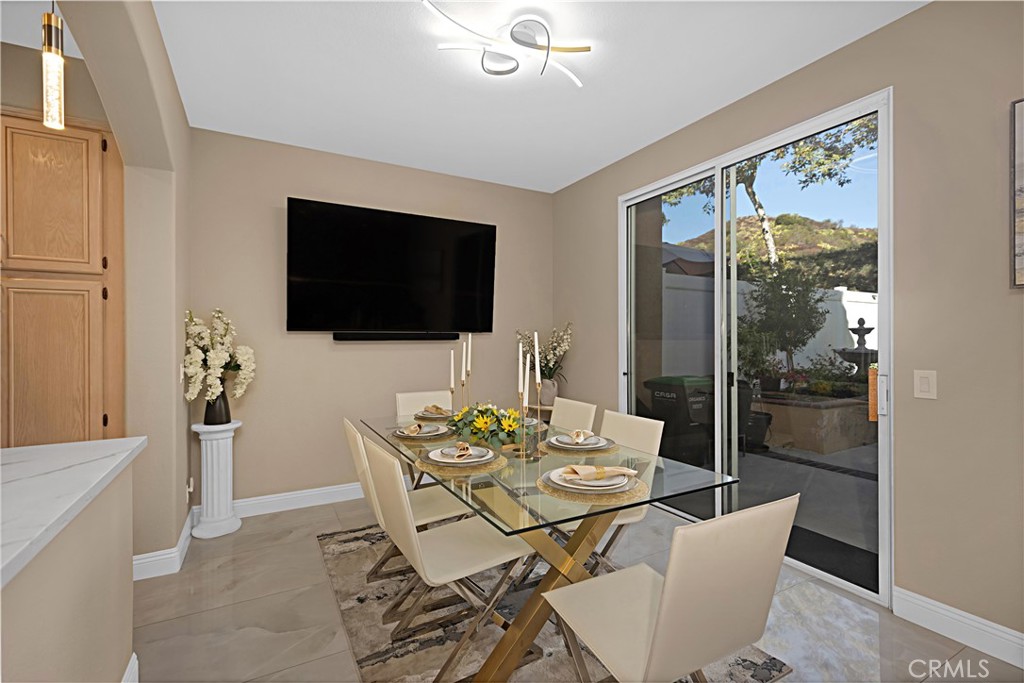 75 Mira Mesa
