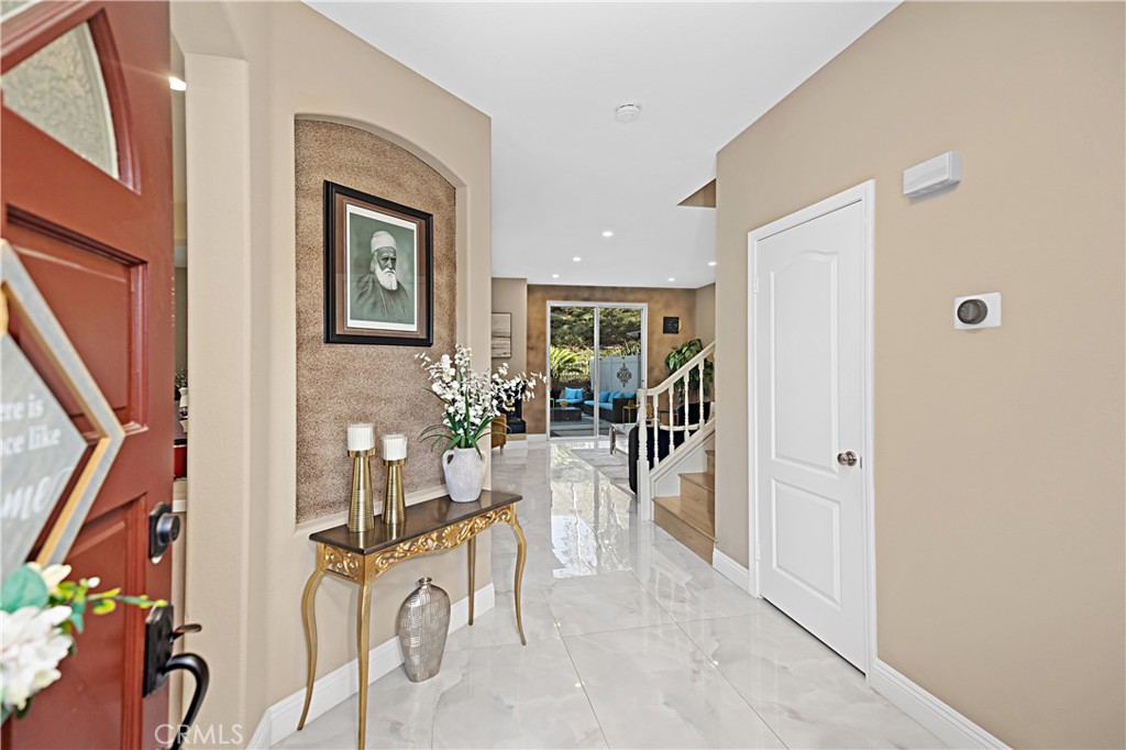 75 Mira Mesa