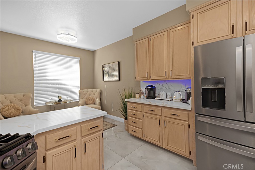 75 Mira Mesa