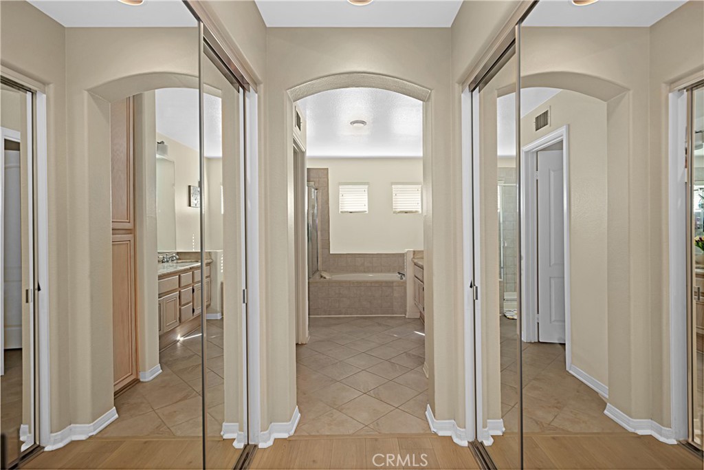 75 Mira Mesa