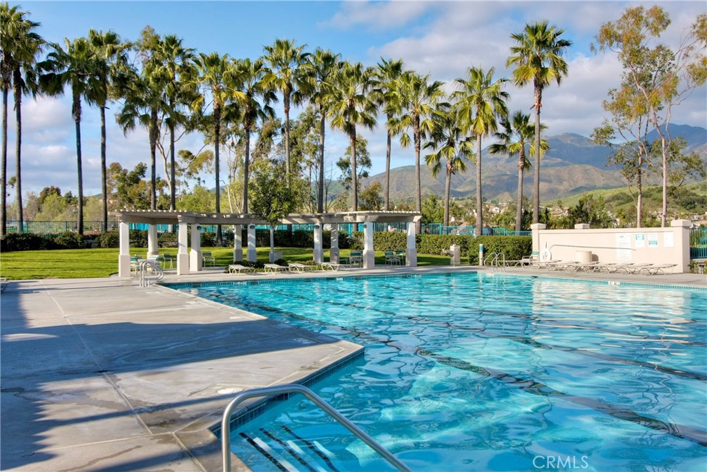 75 Mira Mesa