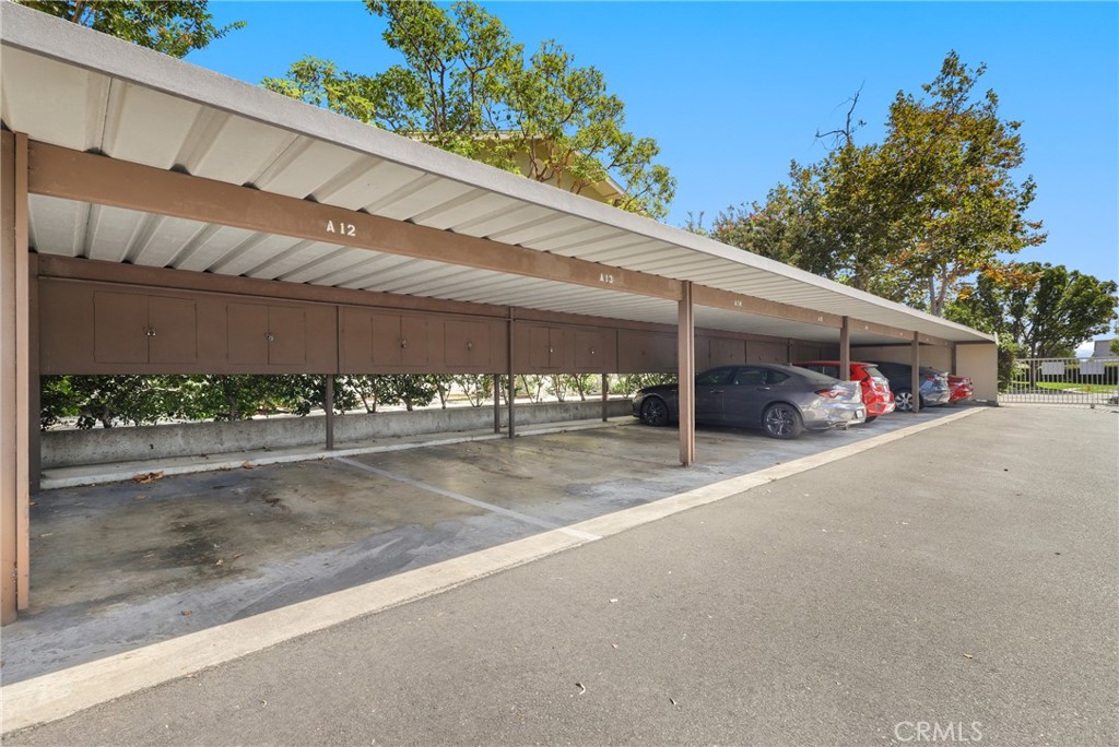 1101 Packers Circle 8