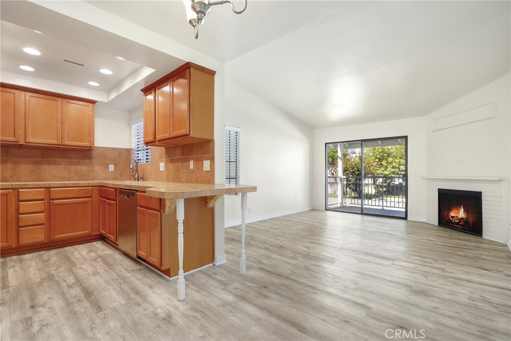 1101 Packers Circle 8