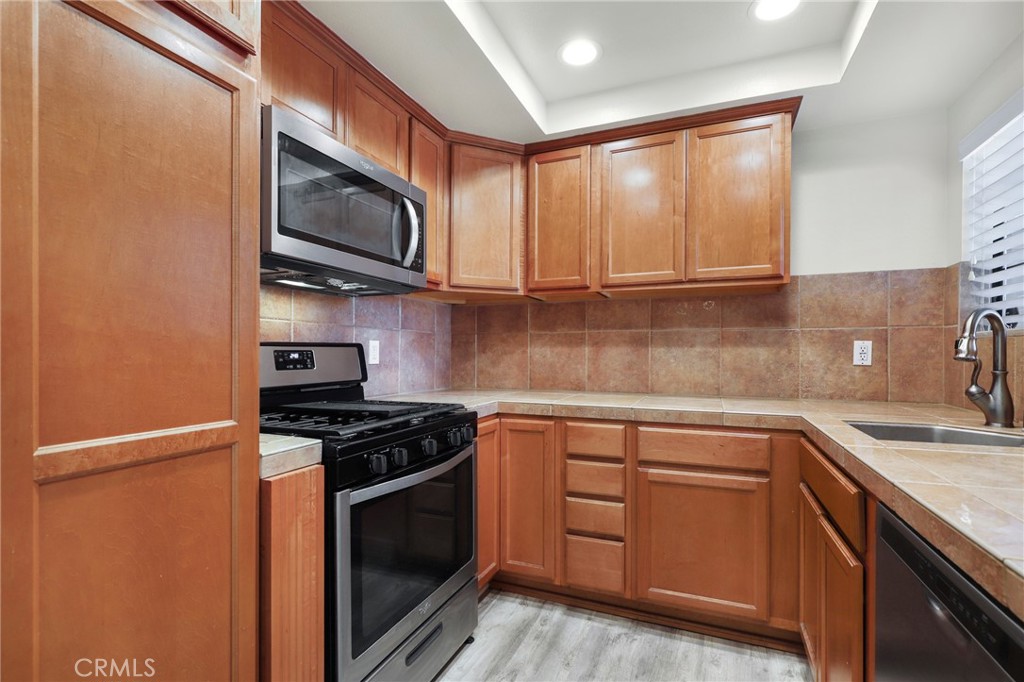 1101 Packers Circle 8