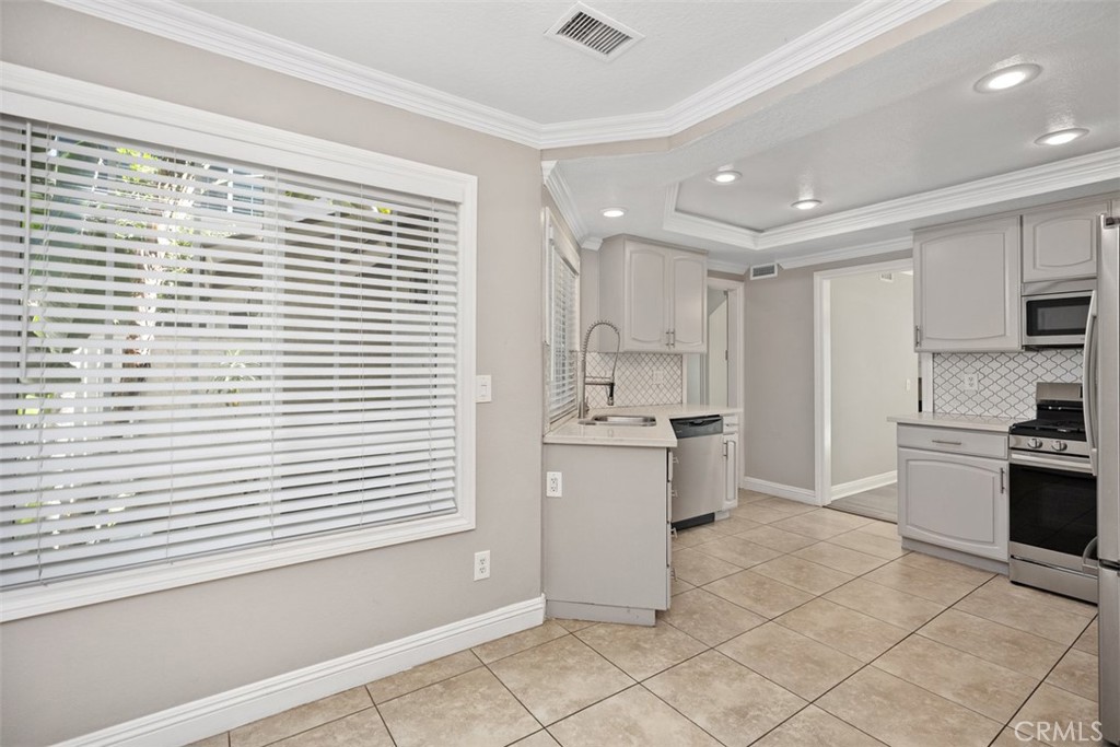 25162 Chestnutwood 47