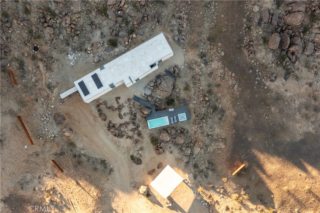 1824 Mountain Shadow Road