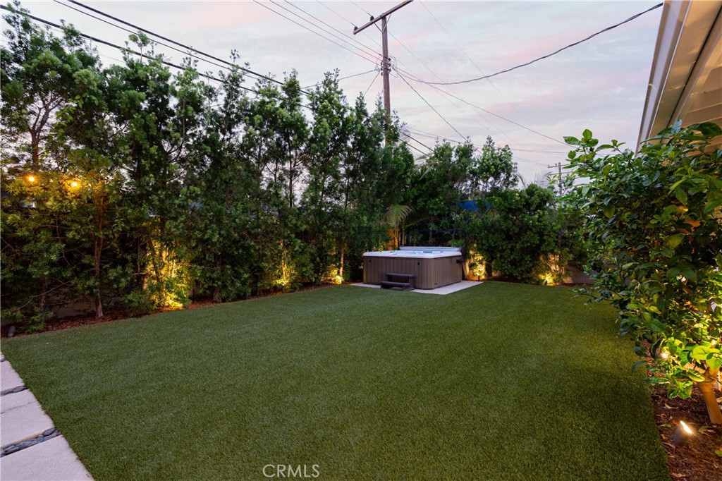 3133 Bermuda Dr