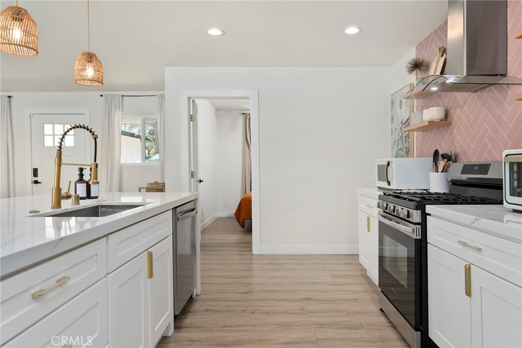 2214 Edna Drive
