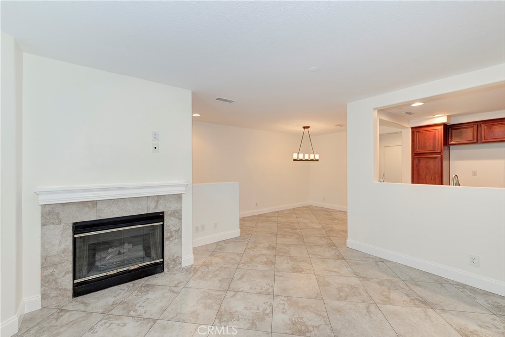 87 Three Vines Court