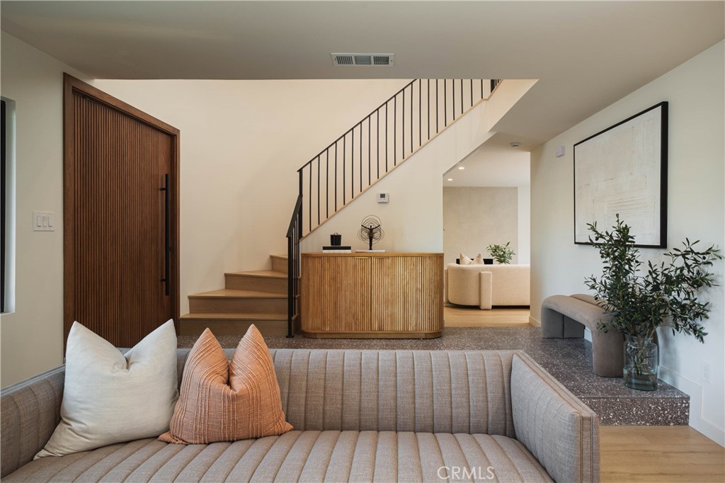 19321 Manor Point Circle