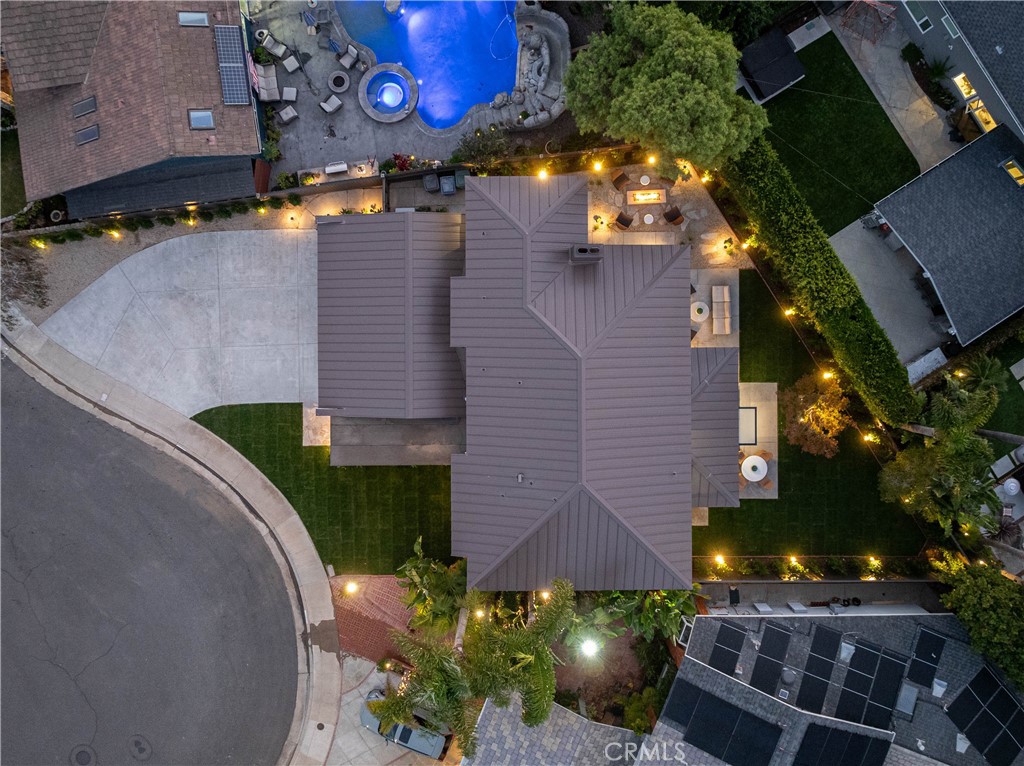 19321 Manor Point Circle