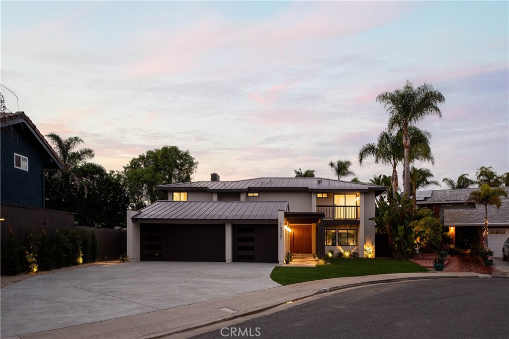 19321 Manor Point Circle