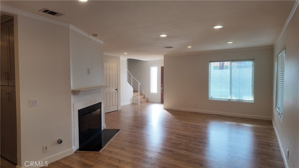 700 Golden Springs A