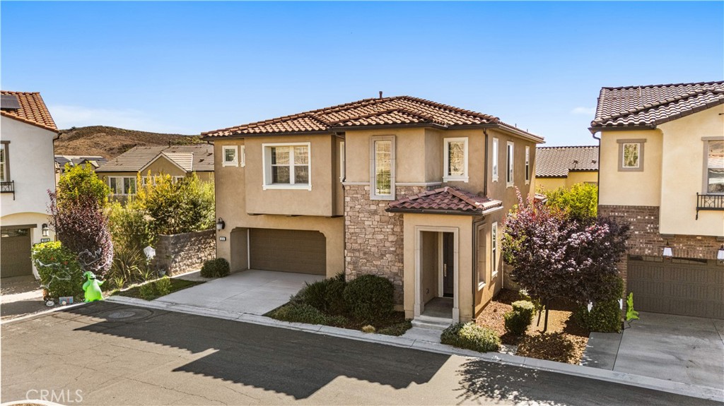 2218 Arroyo Trabuco
