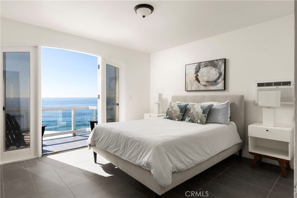 1337 Gaviota Dr