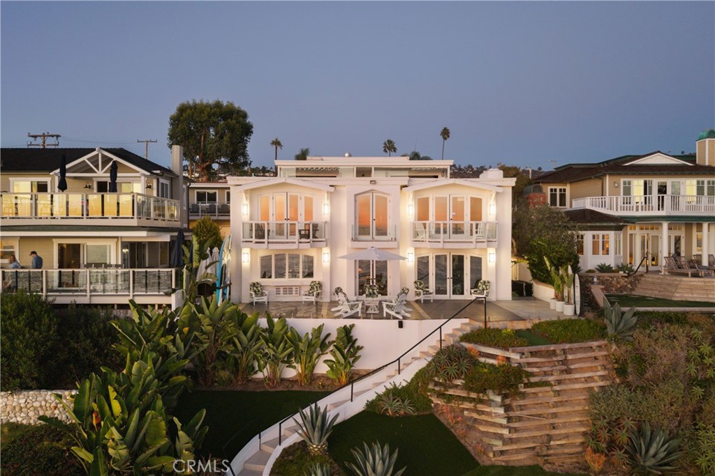 1337 Gaviota Dr