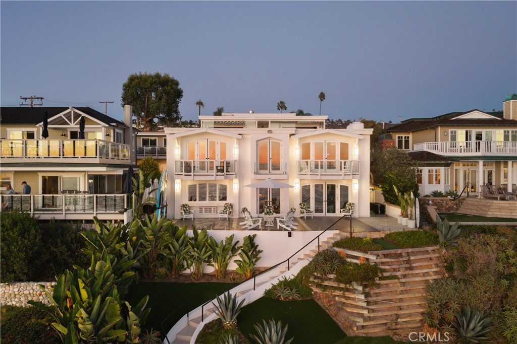 1337 Gaviota Dr